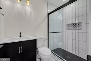 2418 E Chase St, Baltimore, MD 21213 - Photo 19