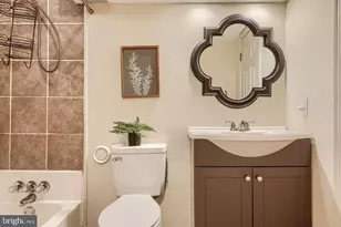 14 E Hamburg St, Baltimore, MD 21230 - Photo 7