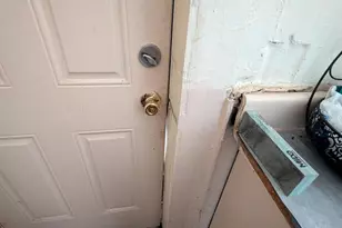 411 S Mount Street S, Baltimore, MD 21223 - Photo 11