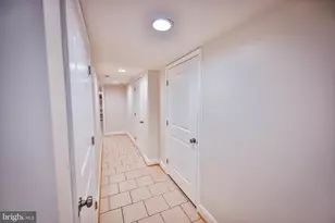 263 S Ellwood Ave, Baltimore, MD 21224 - Photo 29