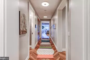 300 International Drive, Baltimore, MD 21202 - Photo 27