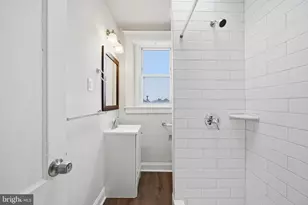 605 Lyndhurst St, Baltimore, MD 21229 - Photo 37