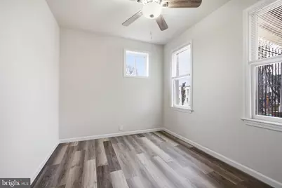 605 Lyndhurst Street, Baltimore, MD 21229 - Photo 9