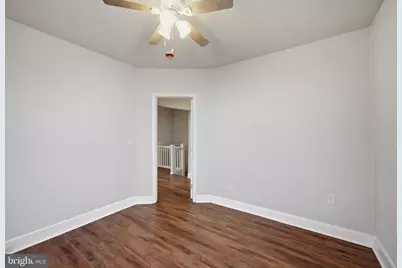 605 Lyndhurst Street, Baltimore, MD 21229 - Photo 27