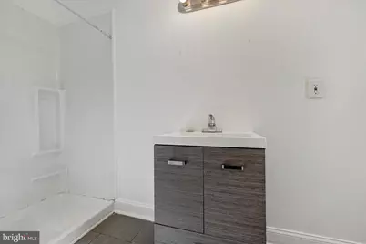 346 E 25th Street, Baltimore, MD 21218 - Photo 23