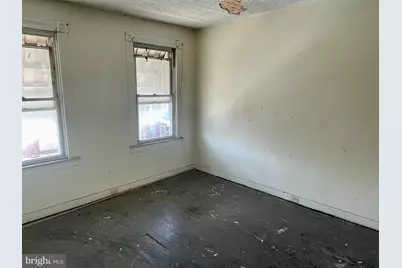 43 Wheeler Avenue N, Baltimore, MD 21223 - Photo 17