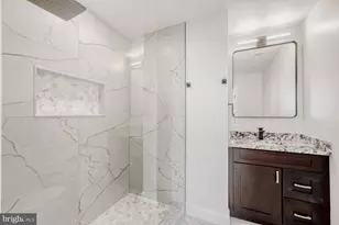 2328 E Baltimore St, Baltimore, MD 21224 - Photo 25