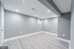 4225 Park Heights Ave, Baltimore, MD 21215 - Photo 29