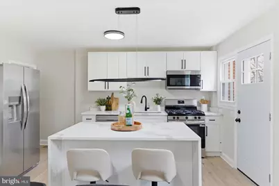 10 Mardrew Road, Baltimore, MD 21229 - Photo 11