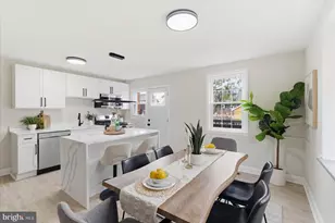 10 Mardrew Rd, Baltimore, MD 21229 - Photo 9