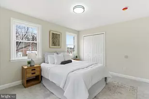 10 Mardrew Rd, Baltimore, MD 21229 - Photo 21