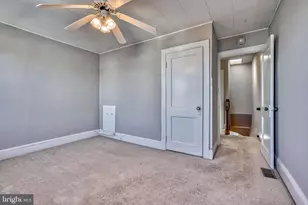 715 S Eaton St, Baltimore, MD 21224 - Photo 17