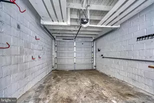 715 S Eaton St, Baltimore, MD 21224 - Photo 29