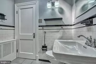 715 S Eaton St, Baltimore, MD 21224 - Photo 13