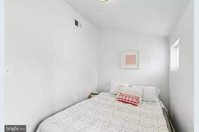 207 S Durham Street, Baltimore, MD 21231 - Photo 15