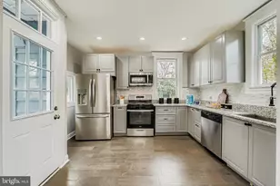 4219 Parkmont Ave, Baltimore, MD 21206 - Photo 11