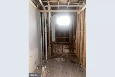 149 N Highland Avenue, Baltimore, MD 21224 - Photo 9