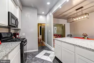 3645 Gelston Dr, Baltimore, MD 21229 - Photo 9