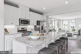 2926 Waterfront Way, Baltimore, MD 21230 - Photo 3