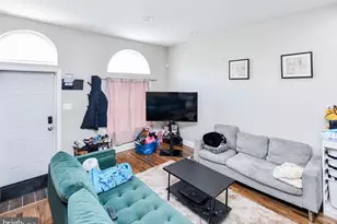 917 N Patterson Park Ave, Baltimore, MD 21205 - Photo 3