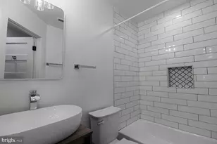 1234 E Lafayette Ave E, Baltimore, MD 21202 - Photo 17