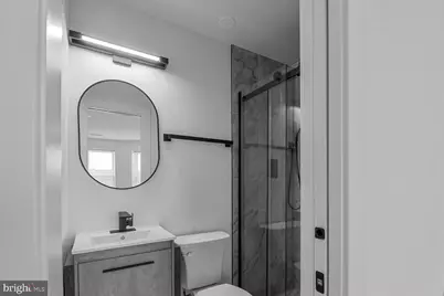 1234 E Lafayette Avenue E, Baltimore, MD 21202 - Photo 15