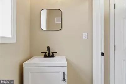 2032 Ruxton Avenue, Baltimore, MD 21216 - Photo 29