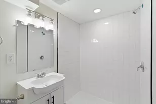 21 Culver St, Baltimore, MD 21229 - Photo 31