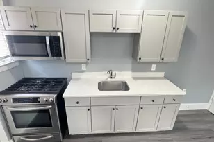 3400 Elmley Ave, Baltimore, MD 21213 - Photo 9