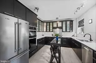 210 S High St, Baltimore, MD 21202 - Photo 17