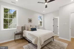 4019 Ridgecroft Rd, Baltimore, MD 21206 - Photo 17