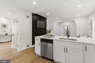 4019 Ridgecroft Rd, Baltimore, MD 21206 - Photo 9