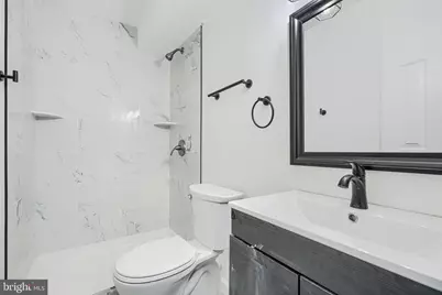 7 S Carrollton Avenue, Baltimore, MD 21223 - Photo 11