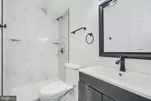 7 S Carrollton Ave, Baltimore, MD 21223 - Photo 11