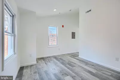 7 S Carrollton Avenue, Baltimore, MD 21223 - Photo 13