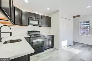 7 S Carrollton Ave, Baltimore, MD 21223 - Photo 3