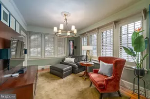 102 W 39th St, Baltimore, MD 21210 - Photo 5