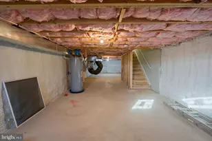 1020 N Eden St, Baltimore, MD 21205 - Photo 39