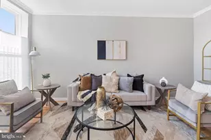 1020 N Eden St, Baltimore, MD 21205 - Photo 3