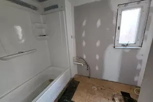 3425 6th St, Baltimore, MD 21225 - Photo 31