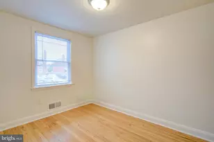 3770 Ravenwood Ave, Baltimore, MD 21213 - Photo 9