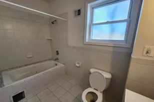 3931 E Pratt St, Baltimore, MD 21224 - Photo 15