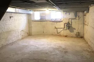 2323 McCulloh St, Baltimore, MD 21217 - Photo 17