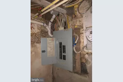 2323 McCulloh Street, Baltimore, MD 21217 - Photo 19