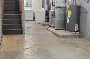 704 N Curley St, Baltimore, MD 21205 - Photo 19