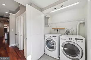 1737 Bank St, Baltimore, MD 21231 - Photo 19