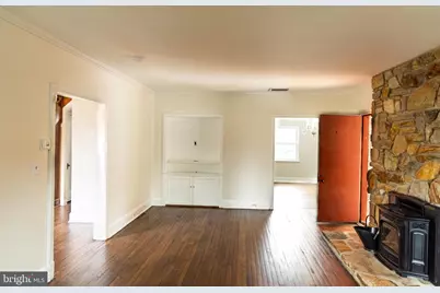 6305 E Fordham Drive, Baltimore, MD 21215 - Photo 7