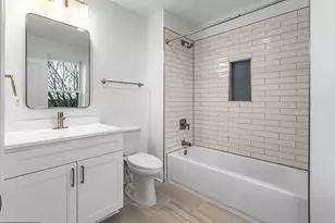 111 N Fulton Ave, Baltimore, MD 21223 - Photo 25