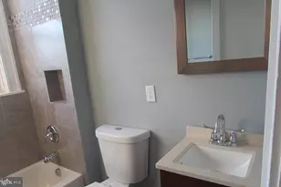 2735 Chesterfield Ave, Baltimore, MD 21213 - Photo 15