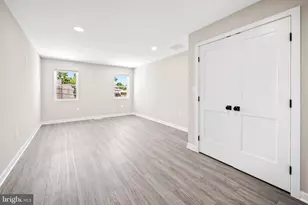 516 E 27th St, Baltimore, MD 21218 - Photo 19